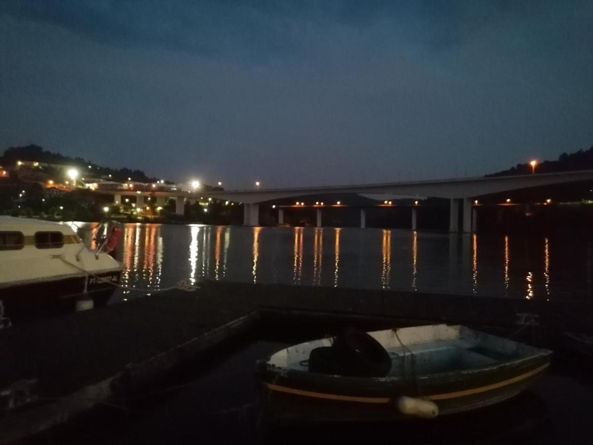 Douro Houseboats Hotell Marco de Canavezes Eksteriør bilde