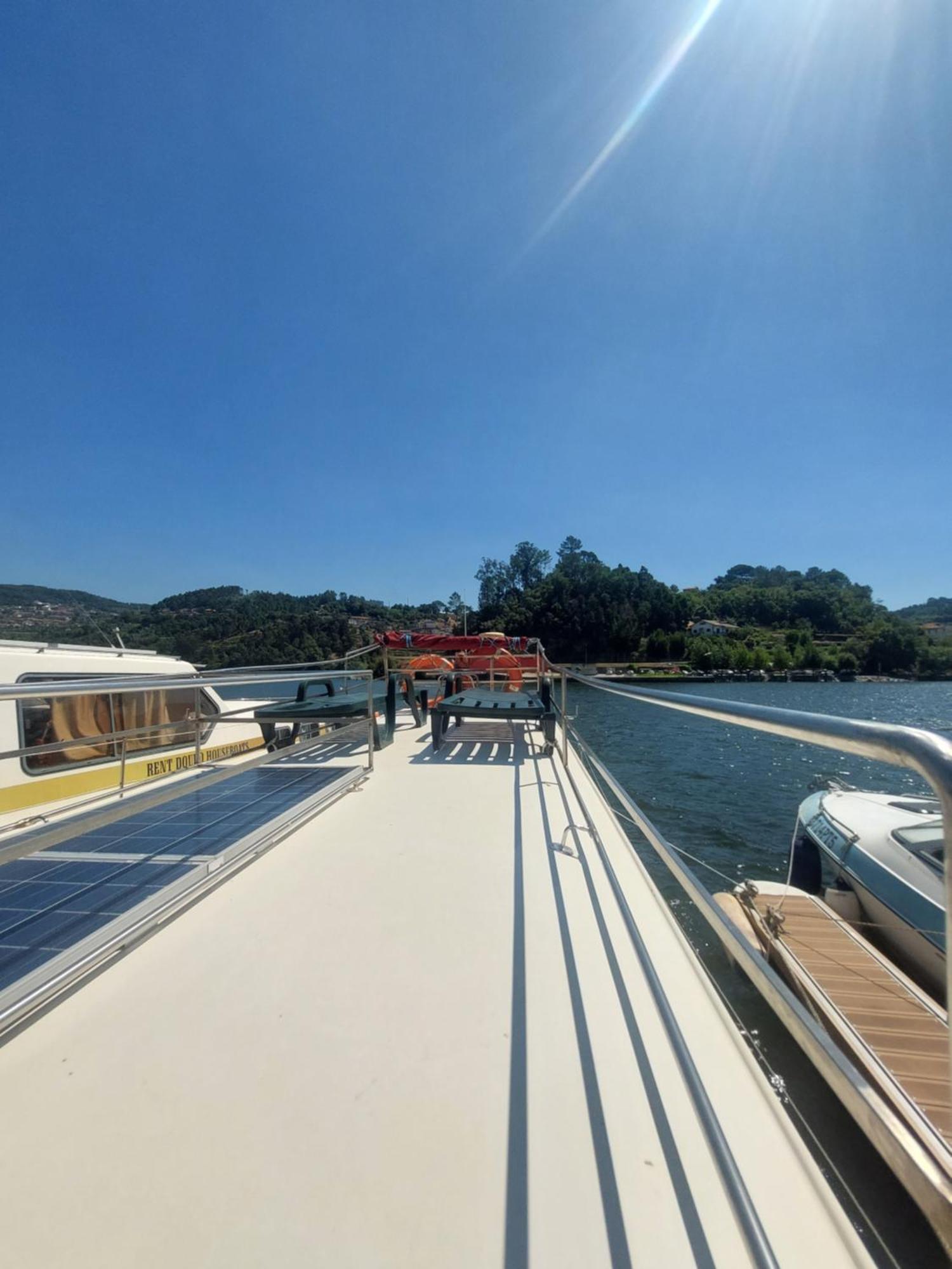 Douro Houseboats Hotell Marco de Canavezes Eksteriør bilde