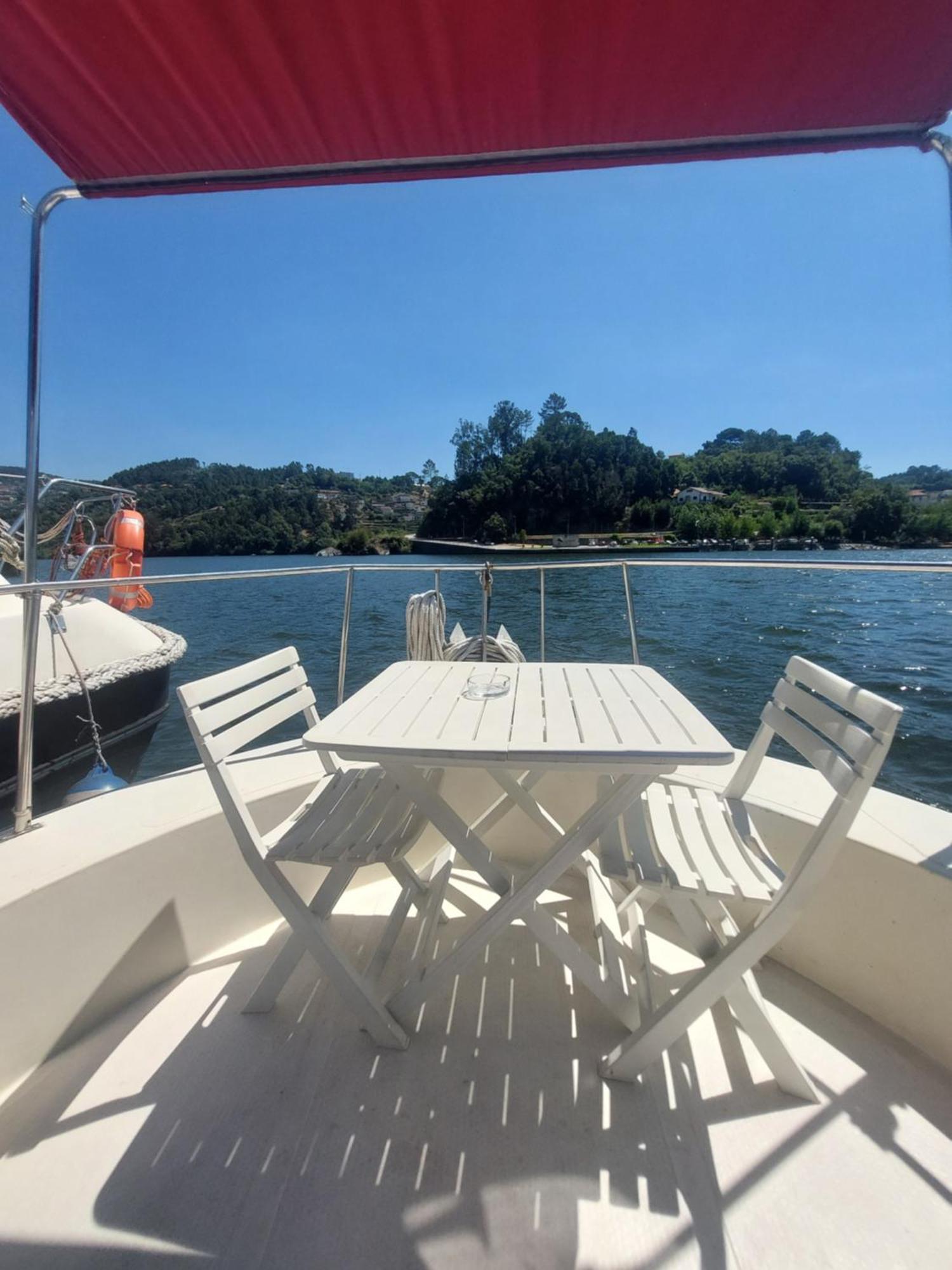 Douro Houseboats Hotell Marco de Canavezes Eksteriør bilde